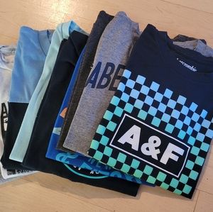 Boys LOT Abercrombie & Fitch T-shirt